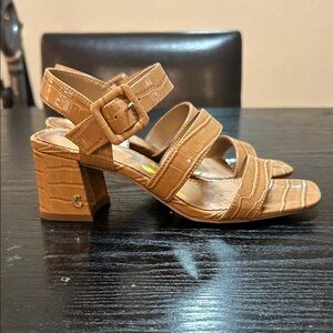 Circus by Sam Edelman Tan Block Heel Sandal